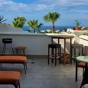https://casa-chozie-nerja.hotelsinnerja.org